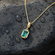 CMZ00366EM6X4. 14K Solid Gold Rectangular-Shaped Emerald Charm